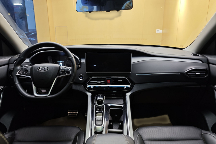 江汽集团 嘉悦X7 2020款 1.5TGDI 自动超越型中控内饰7007