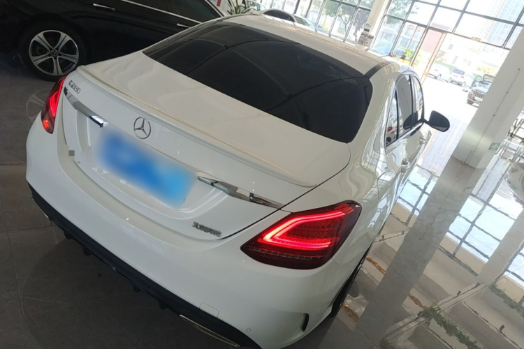 奔驰C级 2021款 C 260 星耀臻藏版车身外观7