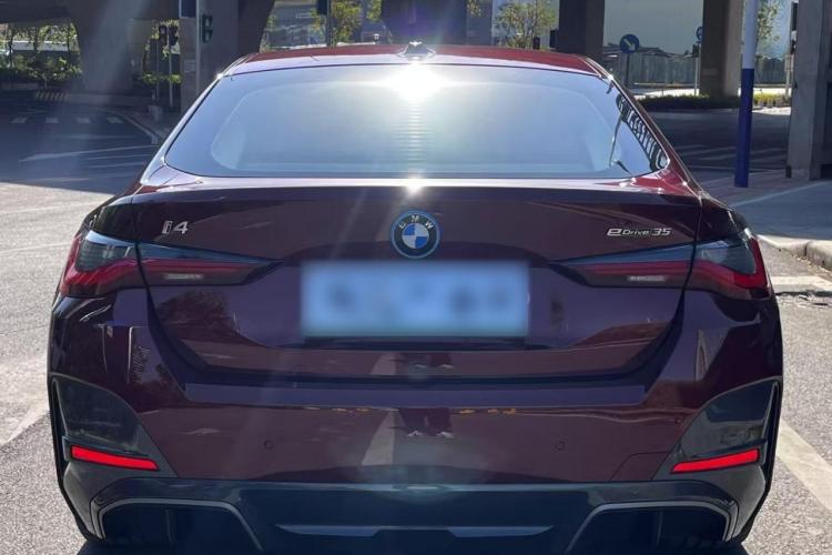 宝马i4 2023款 eDrive35车身外观6004