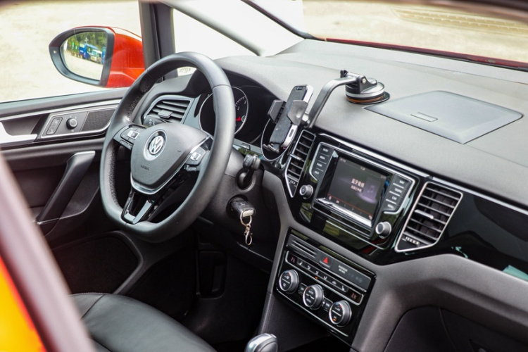 大众 高尔夫(进口) 2015款 1.4TSI Sportsvan中控内饰7010