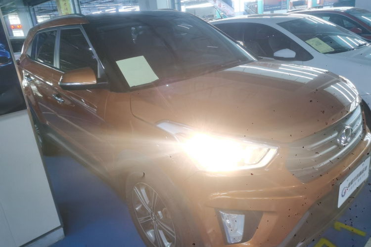 北京现代ix25 2015款 1.6L 自动两驱智能型GLS车身外观6002