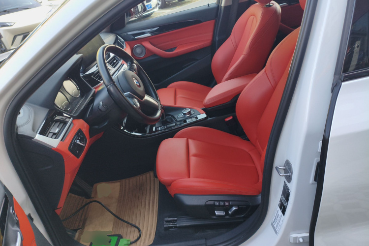 宝马X2 2022款 sDrive25i M运动套装局部细节19