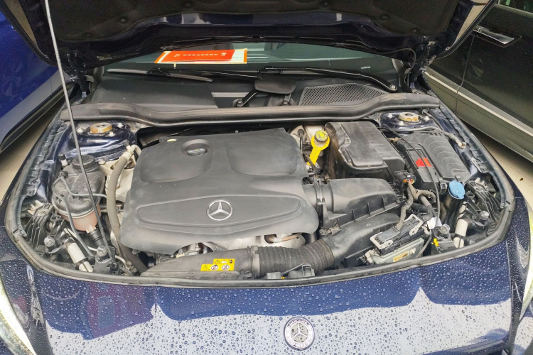 奔驰CLA 2019款 CLA 200 时尚型局部细节24