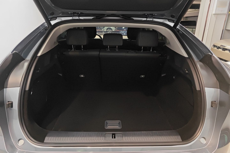 小鹏G6 2023款 755 超长续航 Pro局部细节23