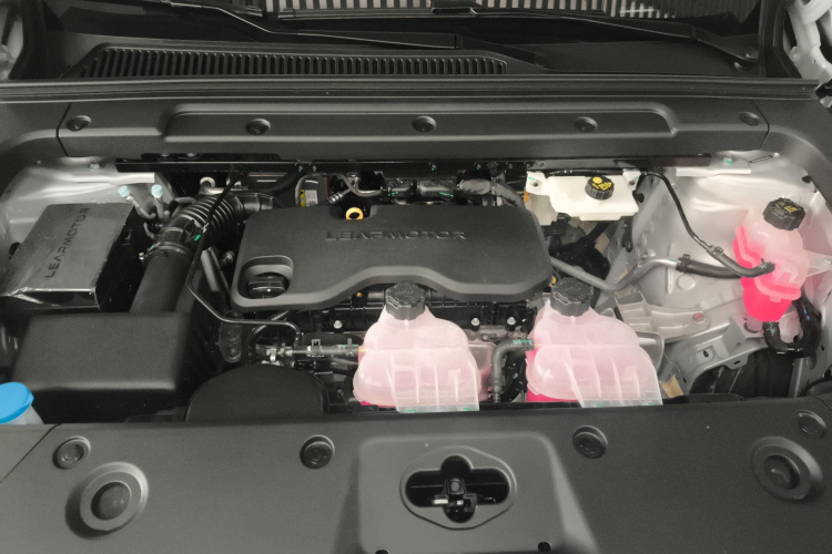 零跑汽车 零跑C16 2026款 增程 280激光雷达智尊版 5座局部细节24