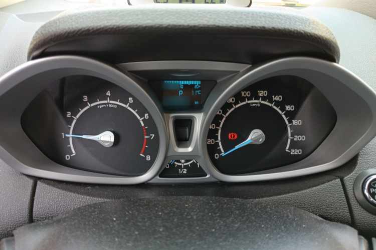 福特 翼搏 2013款 1.5L 自动尊贵型局部细节14