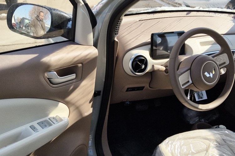 五菱汽车 宏光MINIEV 2025款 四门版 进阶款中控内饰20