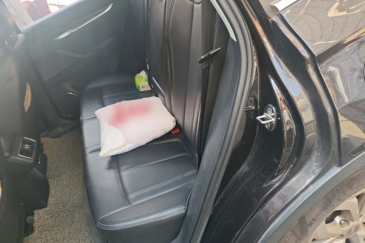 汉腾汽车 汉腾X7 2016款 1.5T 手动尊享型中控内饰21