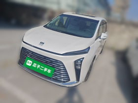 别克GL8 2025款 陆尊 尊享版