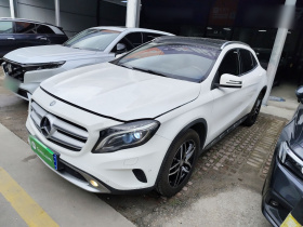 奔驰GLA 2016款 GLA 200 时尚型