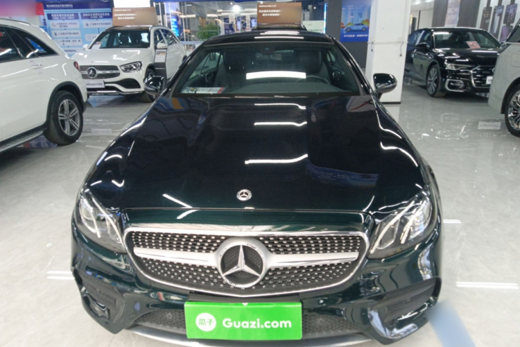 奔驰E级(进口) 2020款 E 260 轿跑车车身外观2