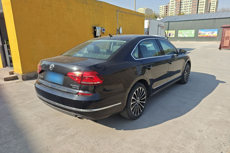 大众 帕萨特 2016款 330TSI DSG御尊版车身外观6003