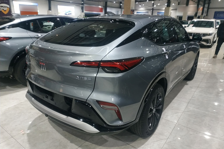 别克 昂扬 2022款 1.5T GS 燃速版车身外观7