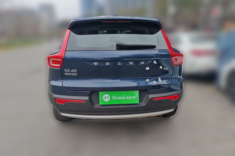 沃尔沃XC40 2021款 T4 四驱智行时尚版车身外观6