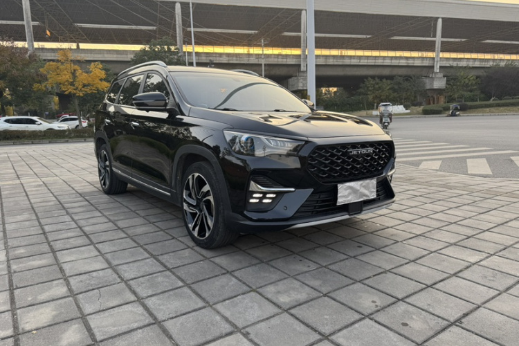 捷途X90 2020款 1.5T 手动影悦版 5座车身外观6002