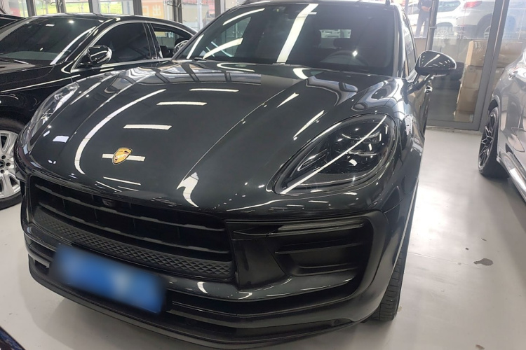 保时捷 2023款 Macan 2.0T车身外观2