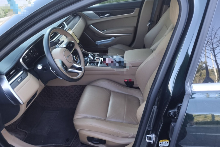 捷豹XFL 2022款 XFL 2.0T P250 两驱尊享豪华版局部细节19