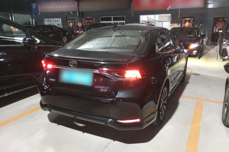 丰田 卡罗拉 2021款 1.2T S-CVT 运动版车身外观7