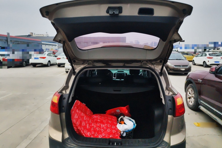 江汽集团 瑞风S3 2016款 1.5L CVT豪华型机舱底盘23