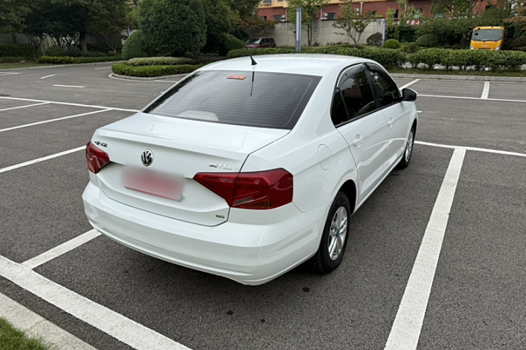 大众 捷达 2017款 1.5L 手动时尚型车身外观6007