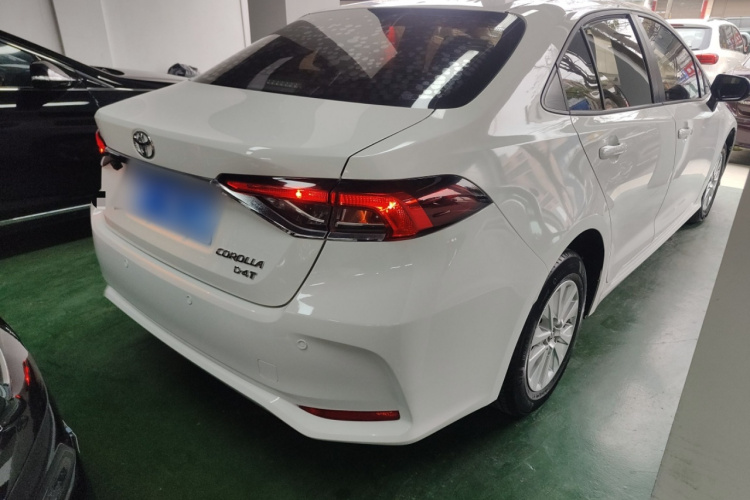 丰田 卡罗拉 2019款 1.2T S-CVT GL-i精英版车身外观6005