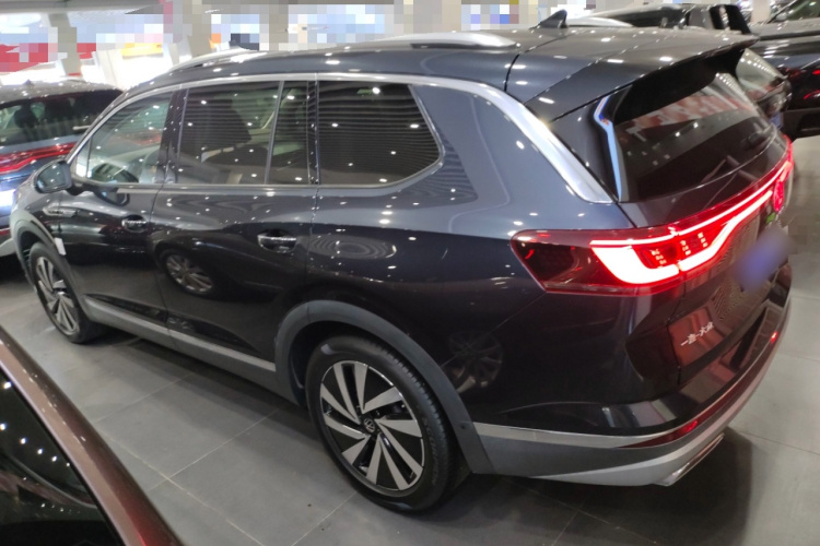 大众 揽境 2022款 380TSI 四驱豪华佳境版Pro 6座车身外观4