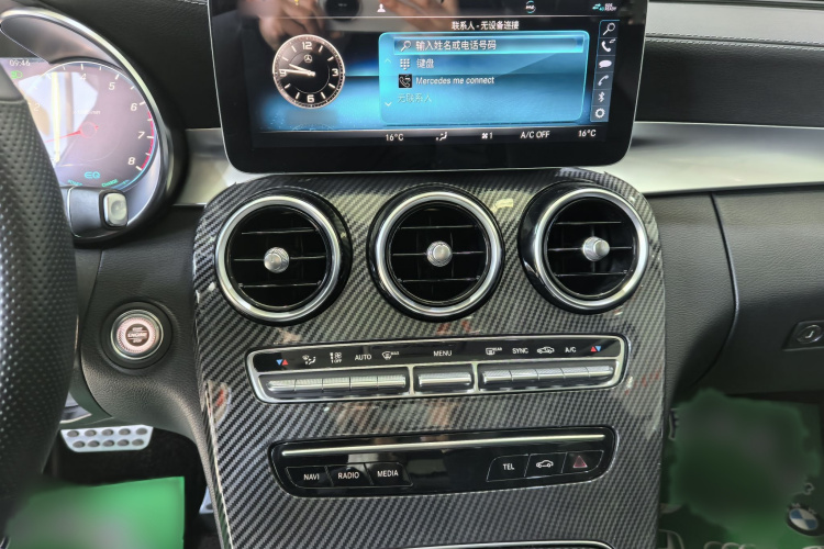 奔驰C级 2020款 C 260 L 运动版局部细节16