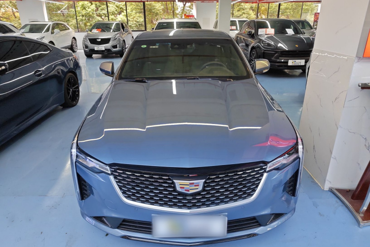 凯迪拉克CT4 2023款 28T 豪华型车身外观2