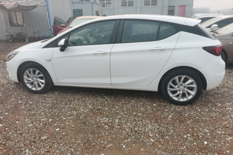 别克 威朗 2016款 两厢 15S 自动领先型车身外观6003