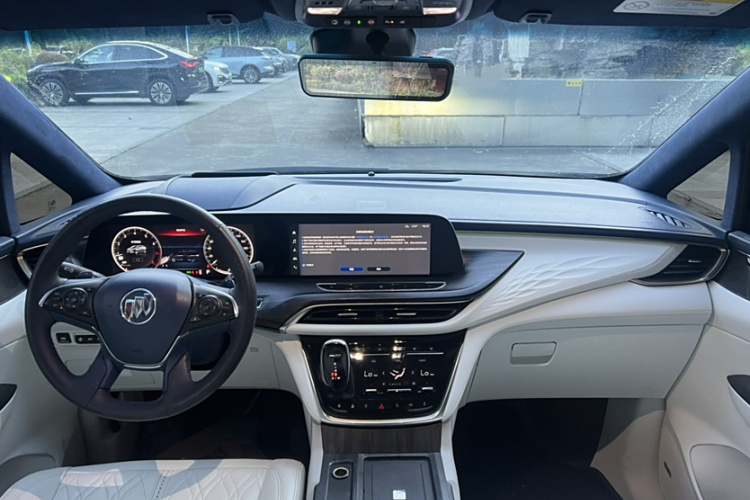 别克GL8 2020款 Avenir艾维亚 四座尊礼版局部细节16