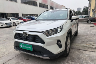 丰田 RAV4荣放 2020款 2.0L CVT四驱风尚PLUS版