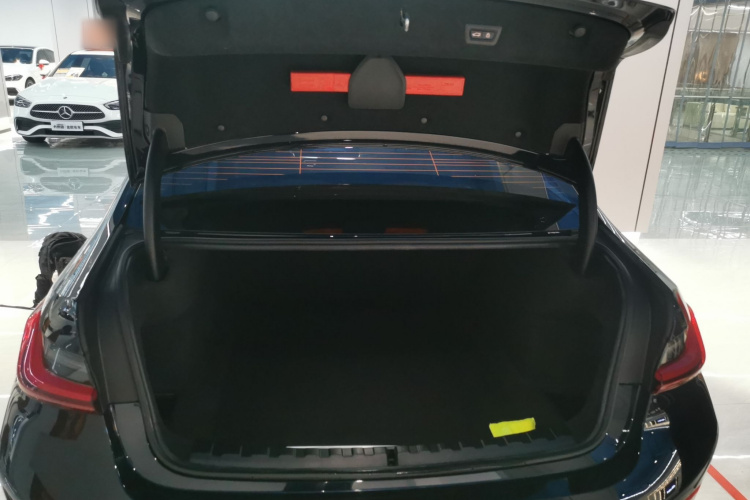 宝马3系 2023款 325Li M运动套装局部细节23