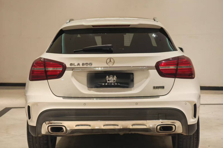 奔驰GLA 2019款 GLA 200 时尚型车身外观6008