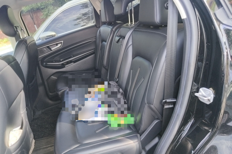 福特 锐界 2021款 PLUS EcoBoost 245 两驱豪锐型 7座中控内饰21