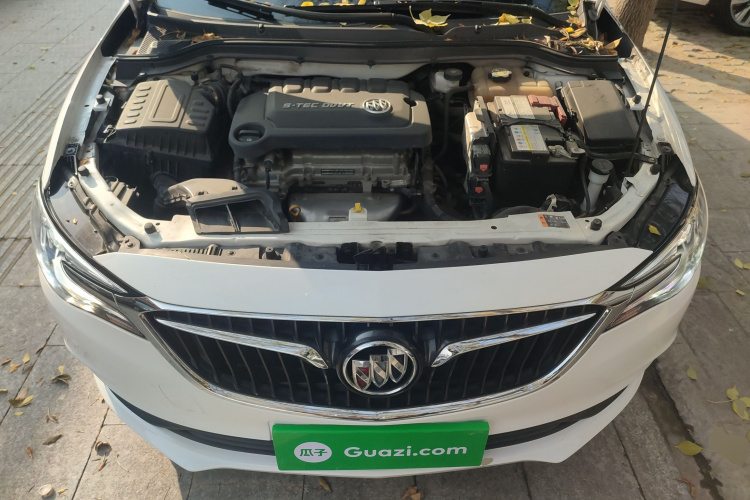 别克 英朗 2021款 改款 典范 1.5L 自动精英型局部细节24