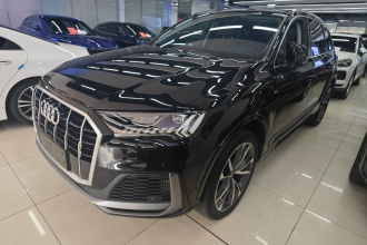 奥迪Q7 2020款 55 TFSI quattro S line运动型