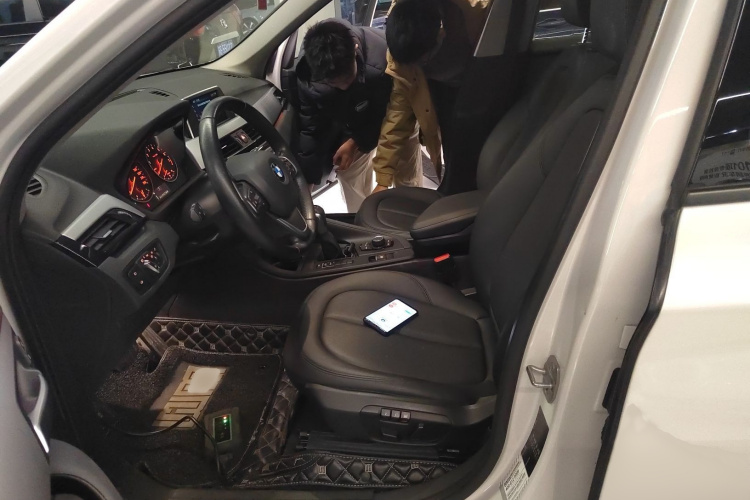 宝马X1 2018款 sDrive18Li 时尚型局部细节19