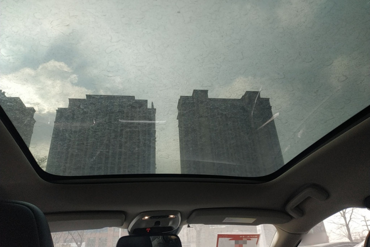 沃尔沃V40 2016款 T3 智逸版局部细节22