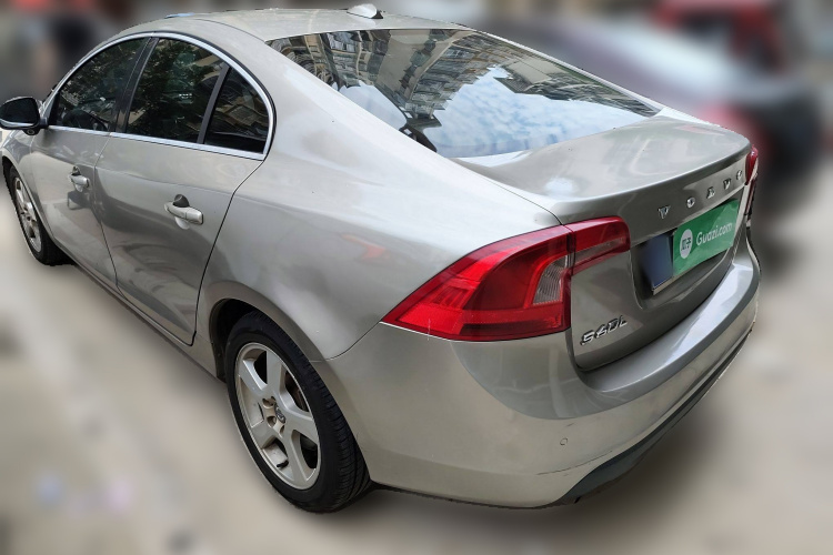 沃尔沃S60(进口) 2012款 T5 智尊版车身外观6003