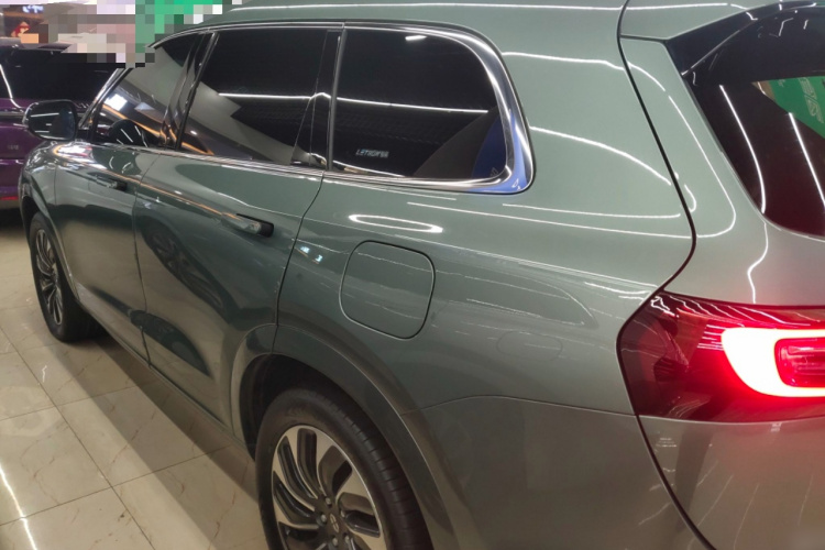 鸿蒙智行 问界M7 2022款 1.5T 四驱豪华版车身外观4