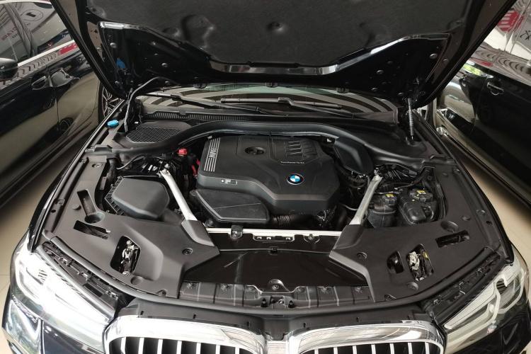 宝马5系 2022款 改款 530Li 领先型 M运动套装局部细节24