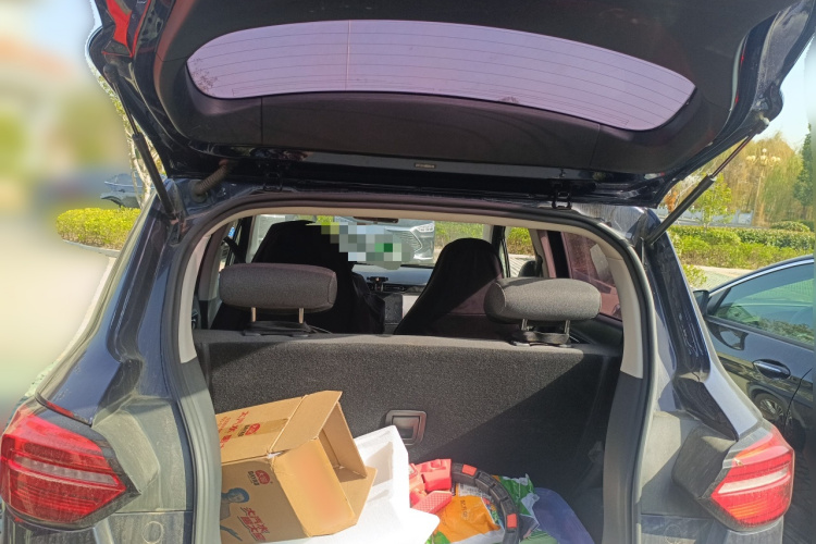 零跑汽车 零跑T03 2021款 400轻享版 三元锂中控内饰23