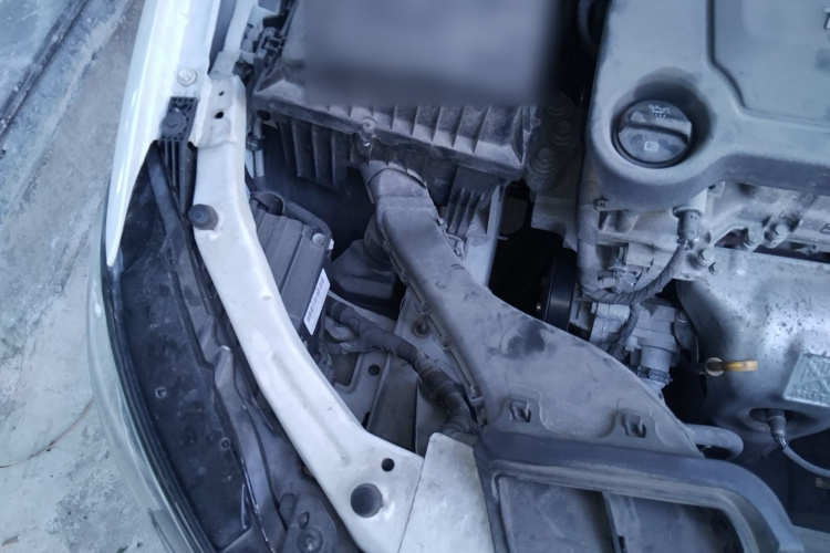 别克 英朗 2021款 改款 典范 1.5L 自动精英型局部细节9006