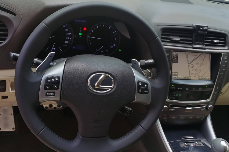 雷克萨斯IS 2011款 250 炫动版中控内饰7006