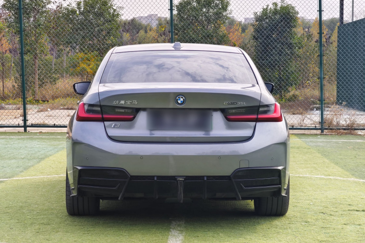 宝马i3 2024款 eDrive 35 L车身外观6004