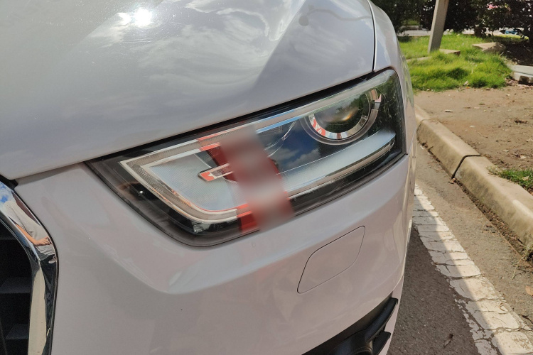 奥迪Q3(进口) 2012款 35 TFSI quattro 舒适型局部细节36