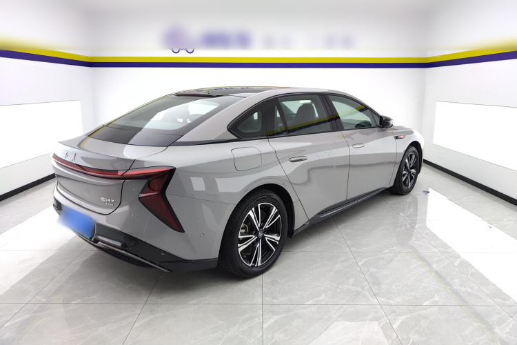 红旗EH7 2024款 690 Pro车身外观7