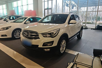 海马S5 2015款 1.5T CVT豪华型运动版