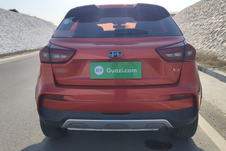 吉利汽车 远景X3 2020款 1.5L CVT尊贵型车身外观6