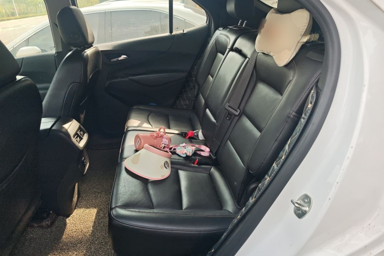 雪佛兰 探界者 2017款 535T 自动驭界版中控内饰21